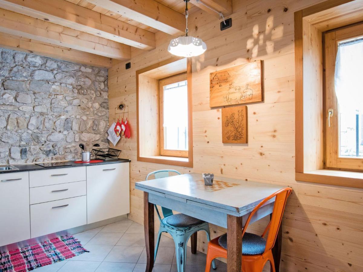Apartment Albergo Diffuso - Cjasa Ustin-4 By Interhome Barcis Exteriér fotografie